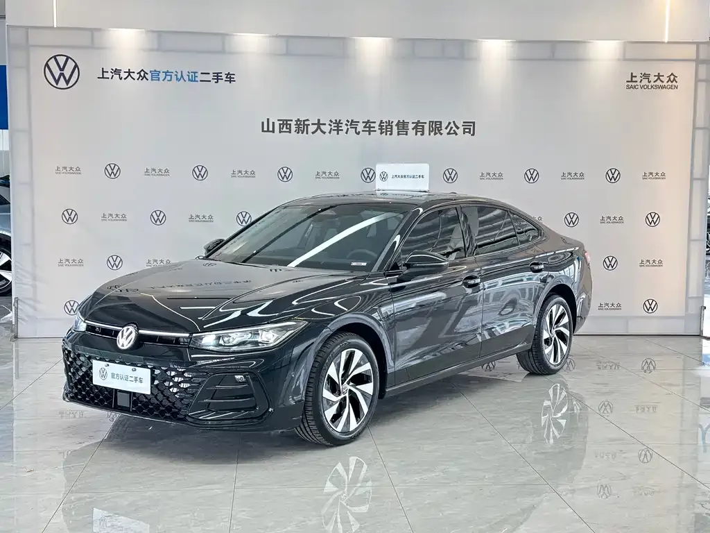Volkswagen Passat — фото 1