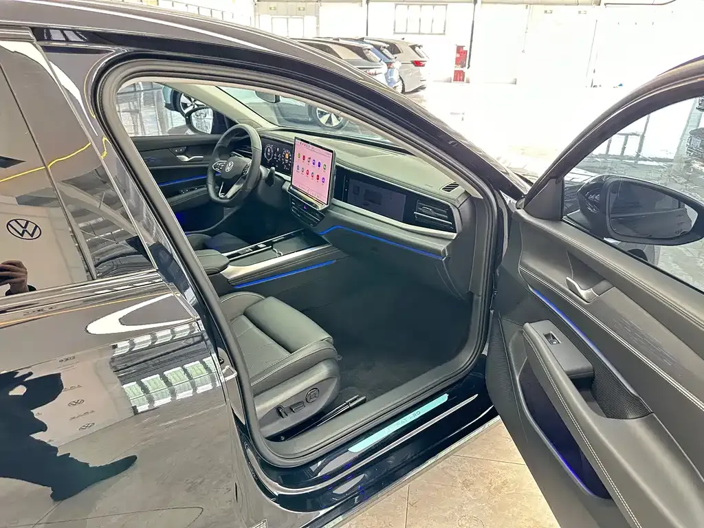 Volkswagen Passat — фото 4