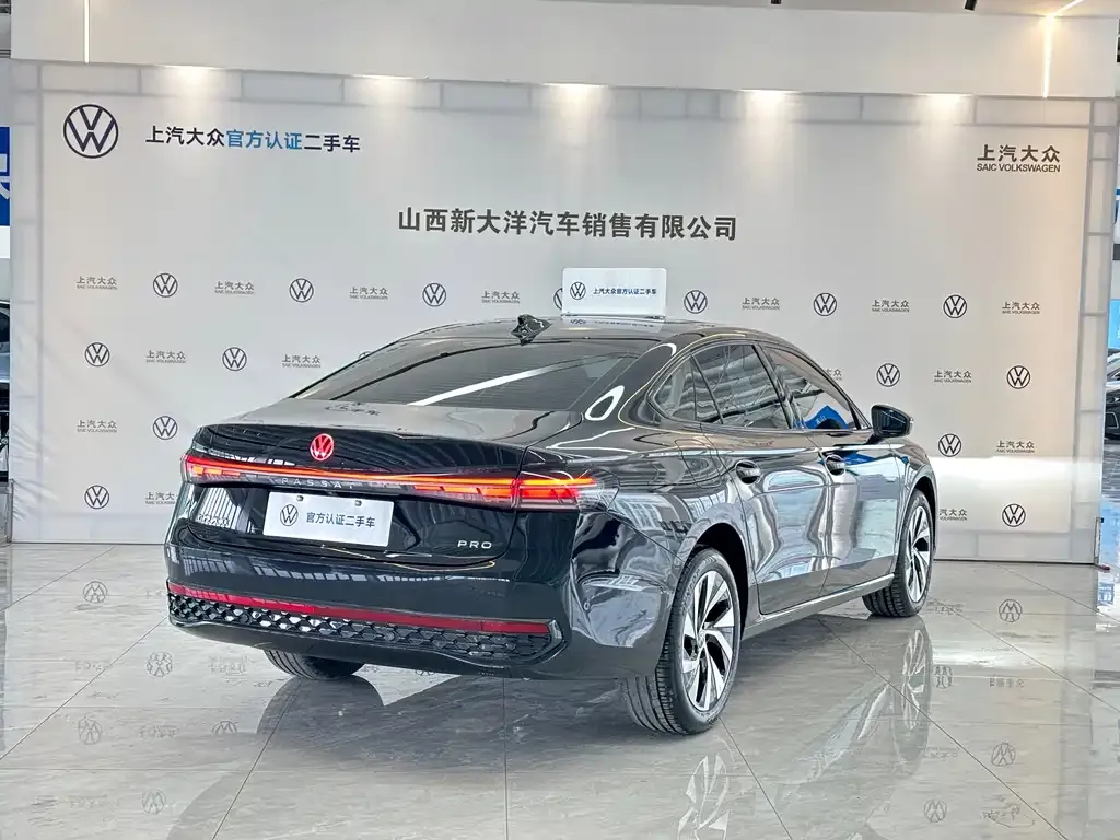 Volkswagen Passat — фото 6