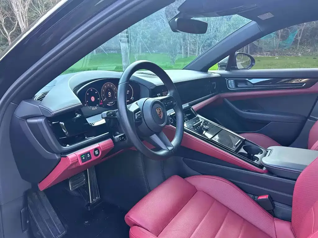 Porsche Panamera 2025 из CN, фото 2