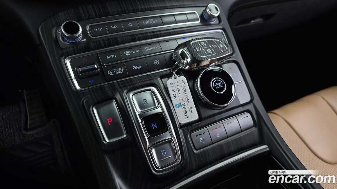 Hyundai Santafe — фото 8