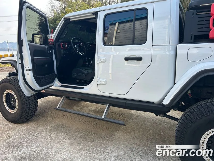 Jeep Gladiator 2021 из KR, фото 3