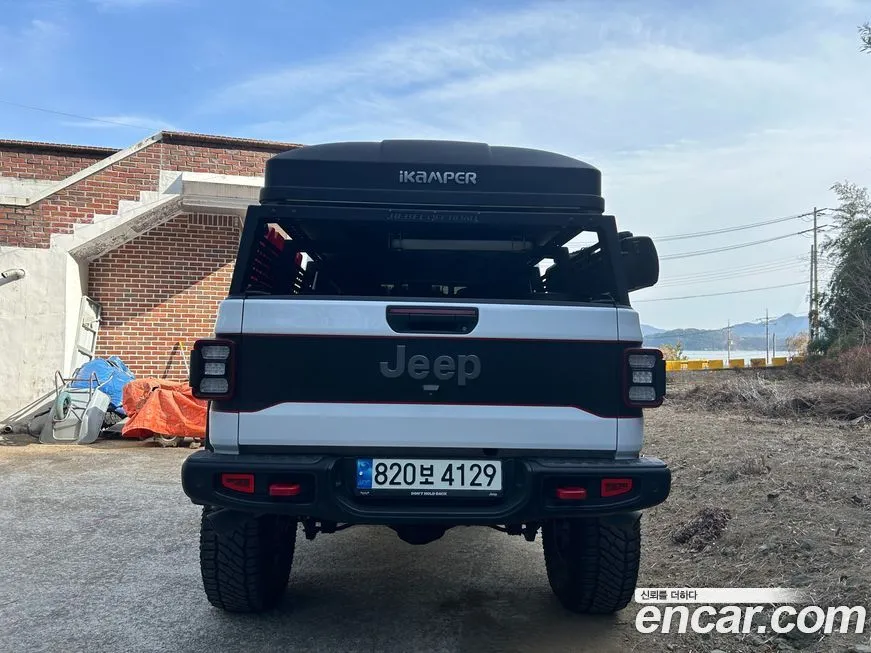 Jeep Gladiator 2021 из KR, фото 5