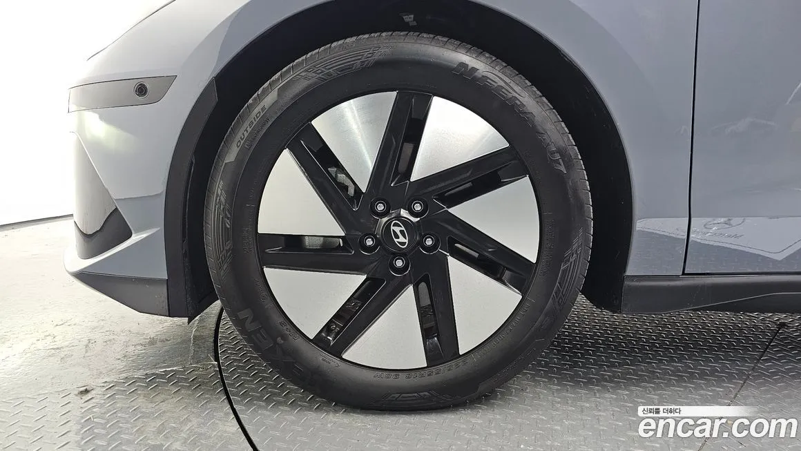 Hyundai Ioniq6 — фото 6
