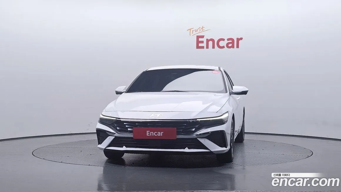 Hyundai AVANTE 2024 из KR, фото 2
