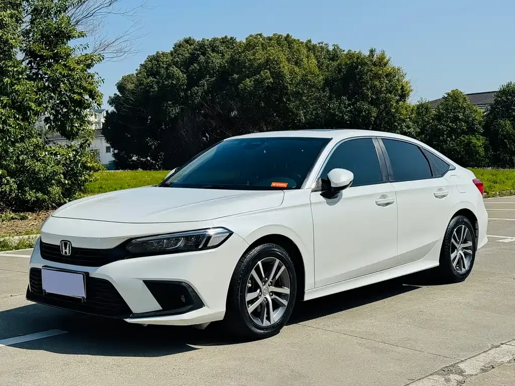 Honda Civic — фото 1