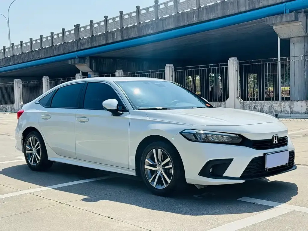 Honda Civic — фото 10