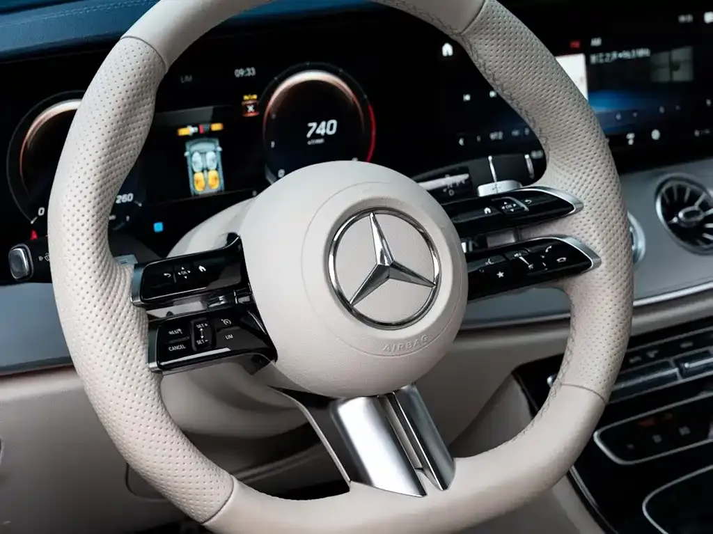 Mercedes-Benz E-Class (Import) — фото 7