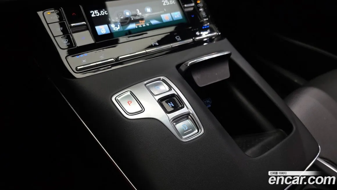 Hyundai Grandeur 2022 из KR, фото 3