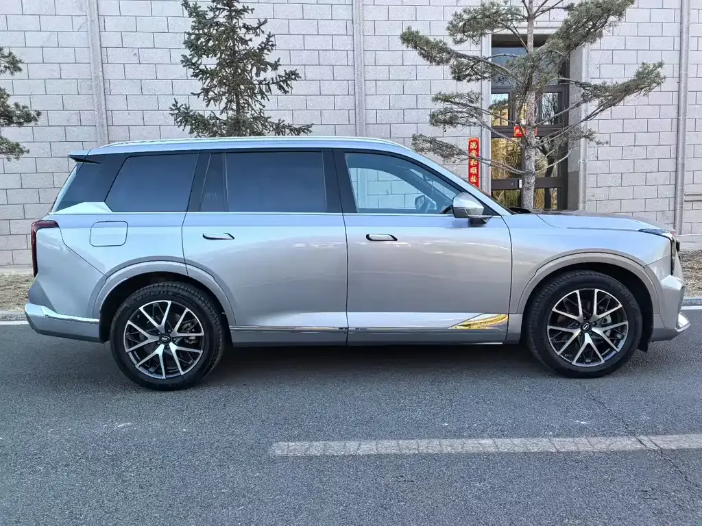 GAC Motor Trumpchi GS8 — фото 10