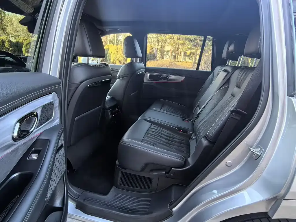 GAC Motor Trumpchi GS8 — фото 6