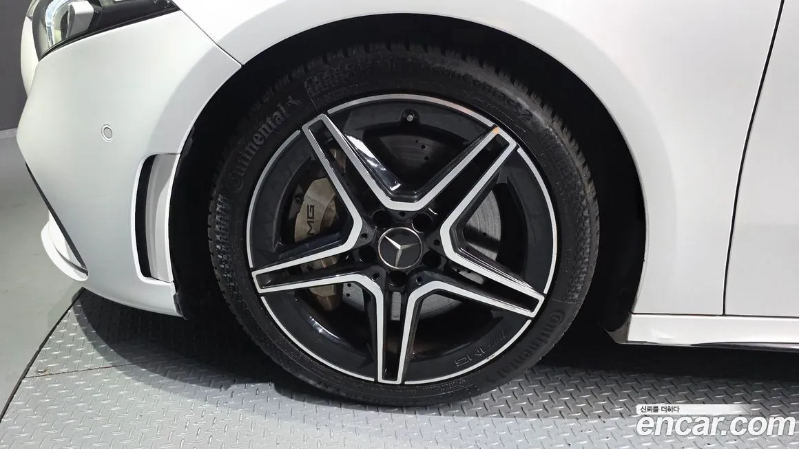 Mercedes-Benz A-Class 2023 из KR, фото 5