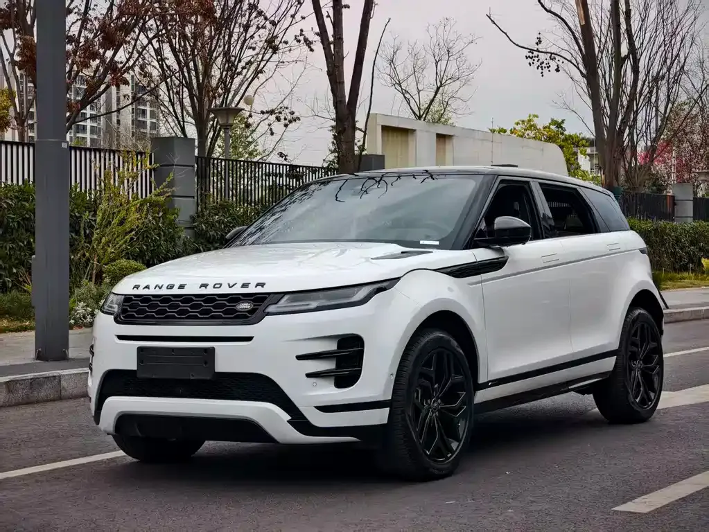 Land Rover Evoque — фото 1