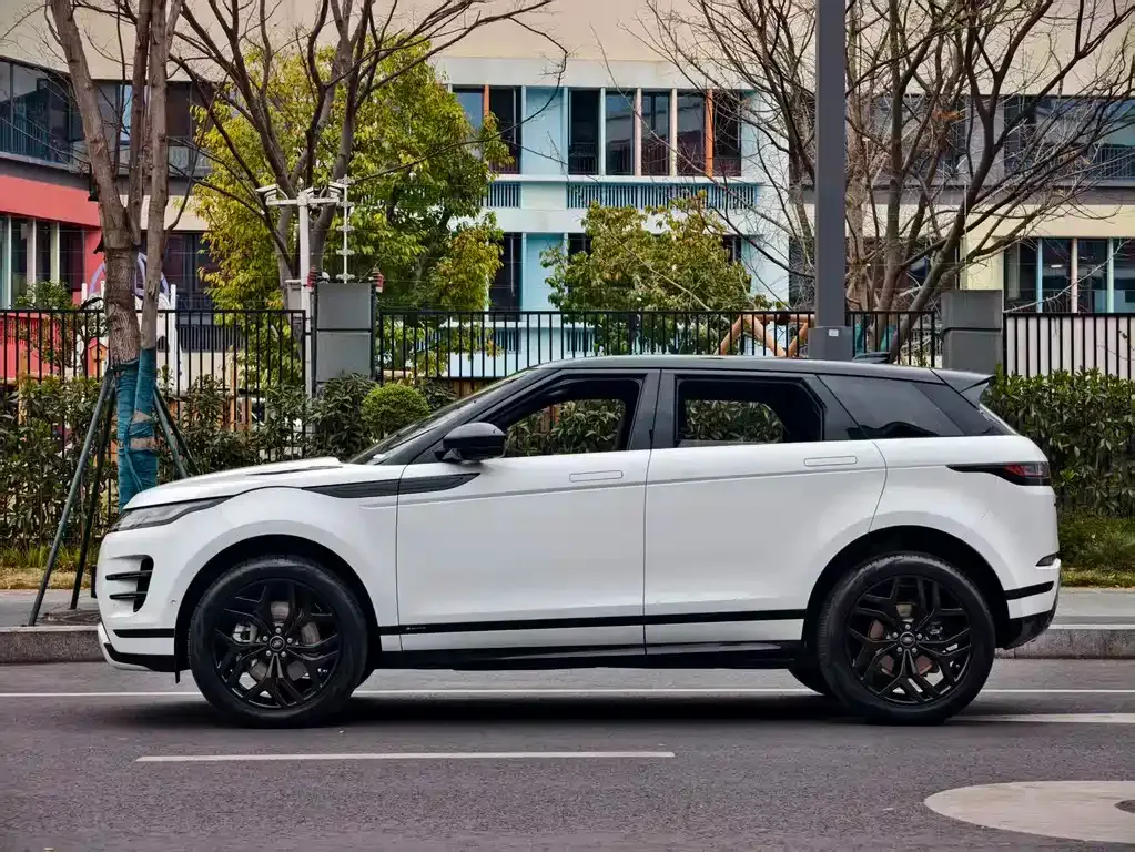 Land Rover Evoque — фото 10