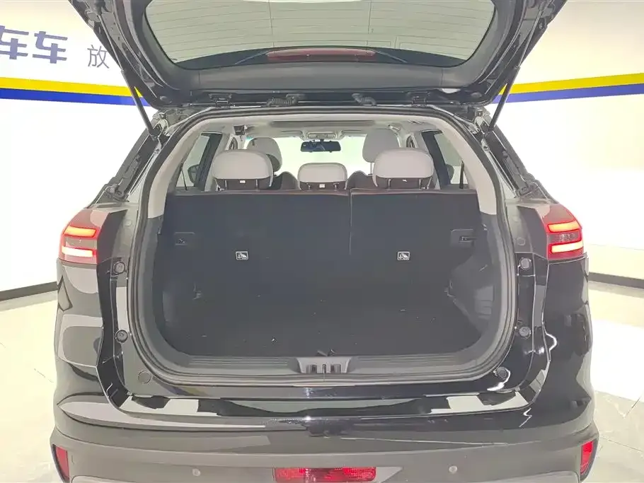 Geely Boyue 2023 из CN, фото 3