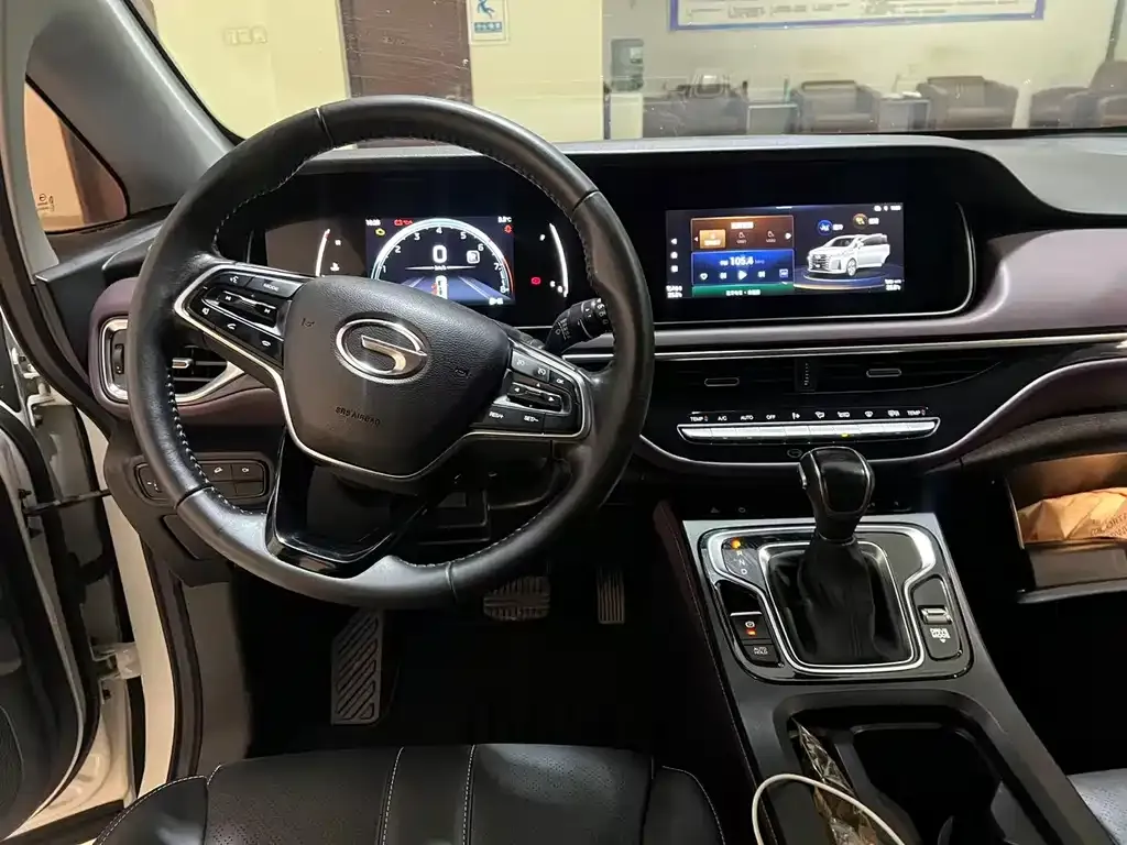 GAC Motor Trumpchi M6 — фото 8