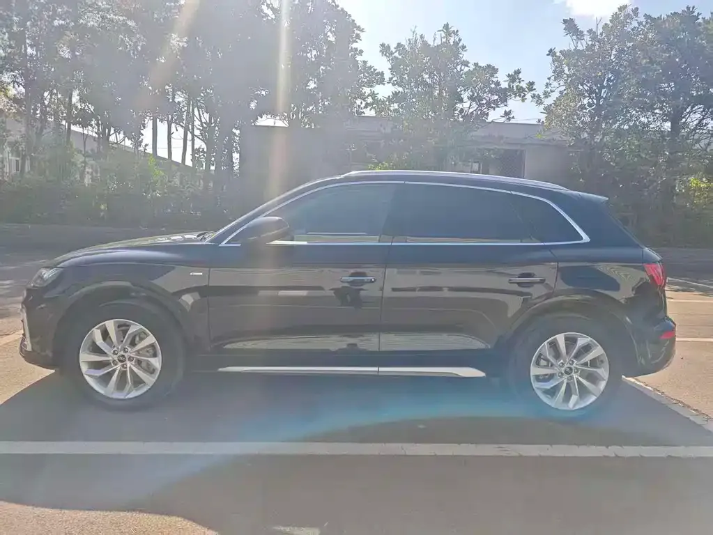 Audi Q5L 2023 из CN, фото 7