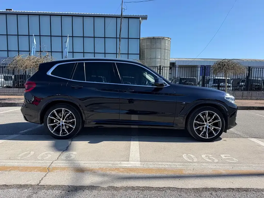 BMW X3 — фото 4