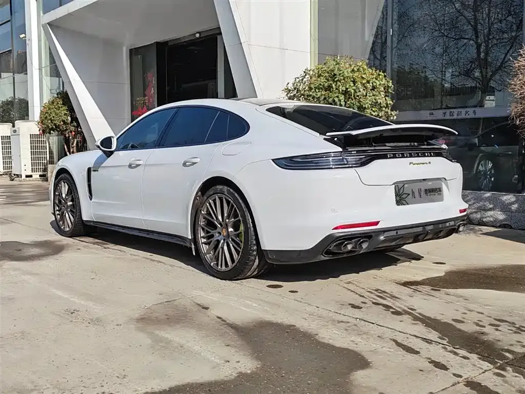 Porsche Panamera Hybrid 2023 из CN, фото 8