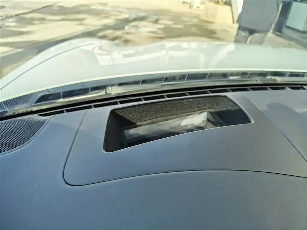 Porsche Panamera Hybrid 2023 из CN, фото 2