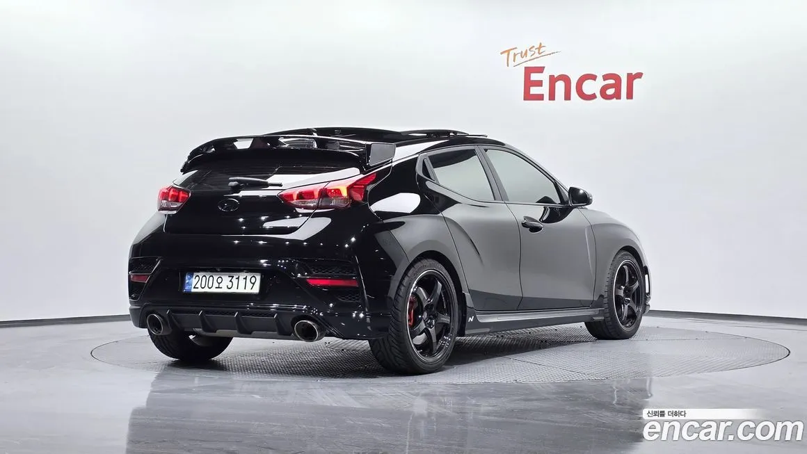 Hyundai Veloster — фото 4