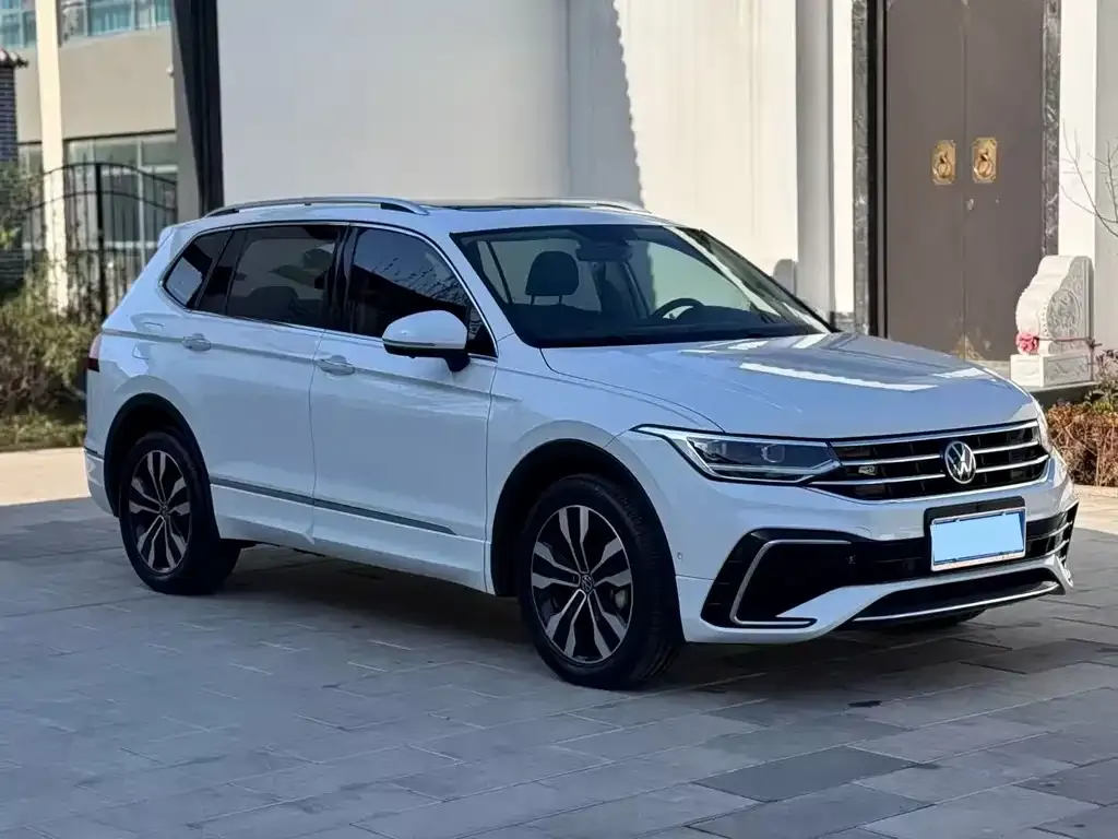 Volkswagen Tiguan L 2024 из CN, фото 7