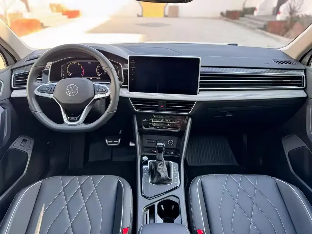 Volkswagen Tiguan L 2024 из CN, фото 4