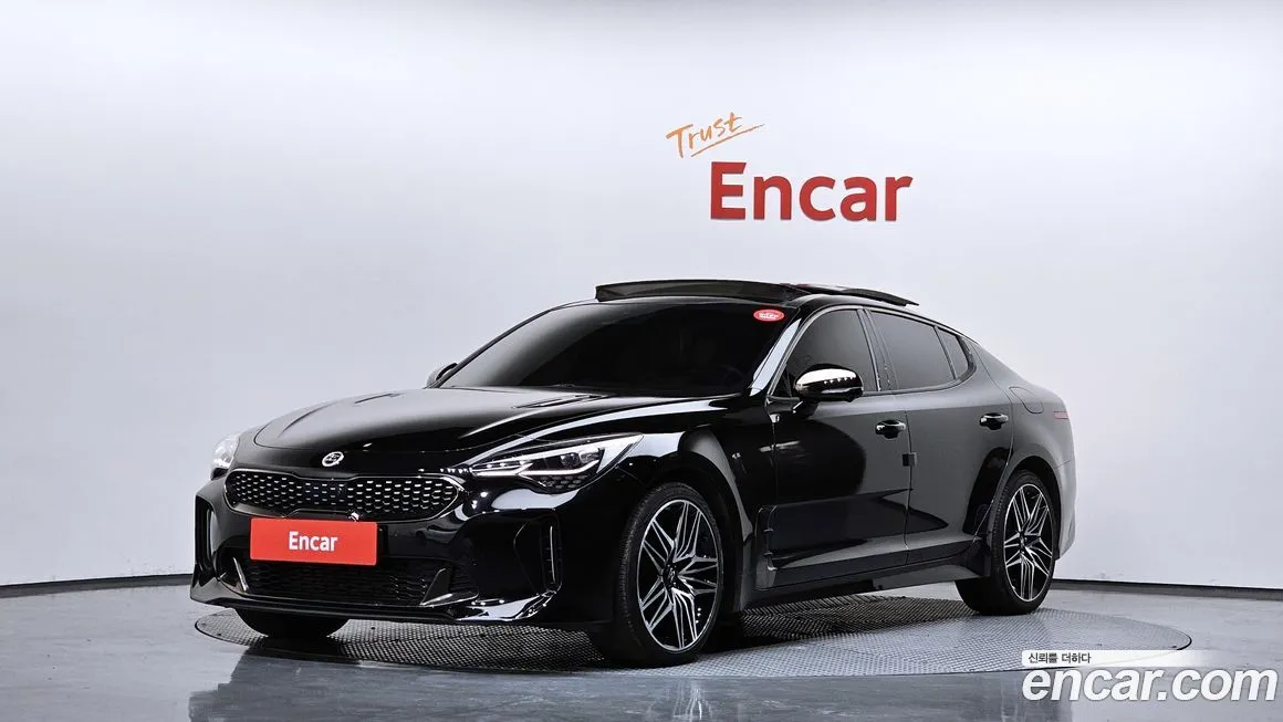 Kia Stinger 2021 из KR, фото 1