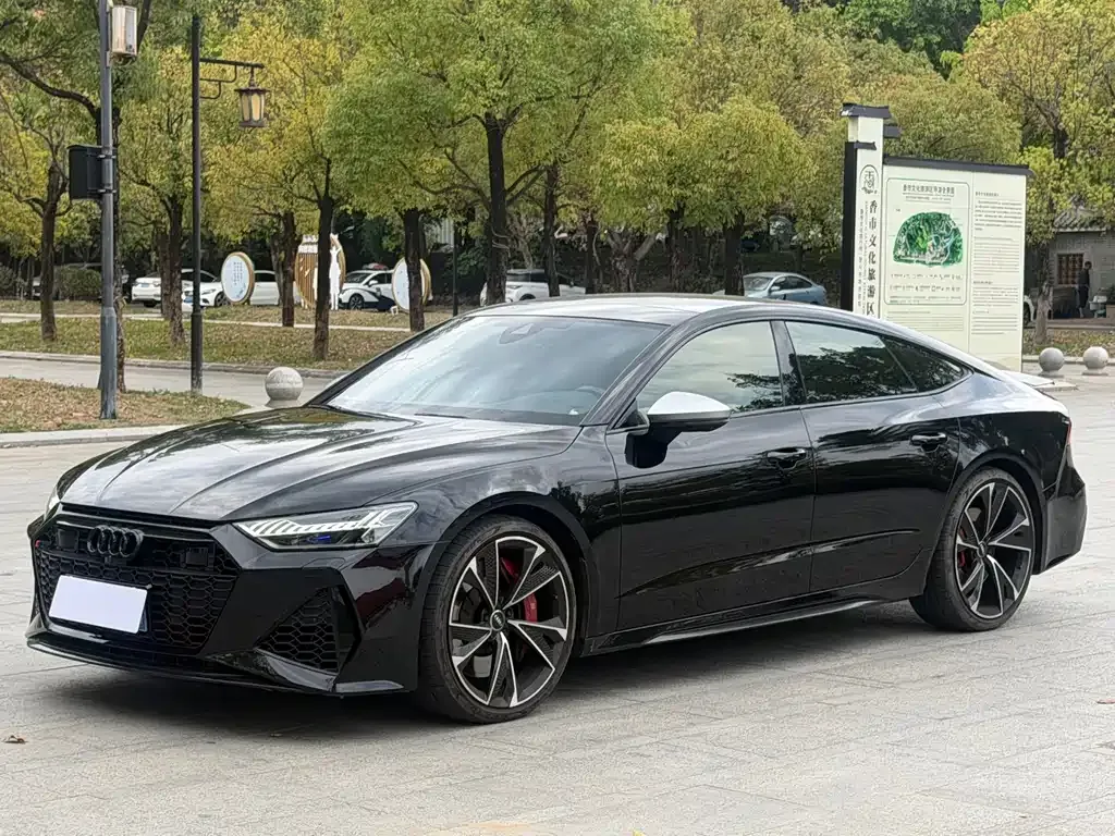 Audi S7