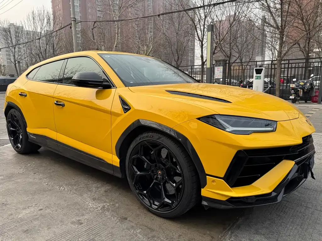 Lamborghini Urus 2023 из CN, фото 5