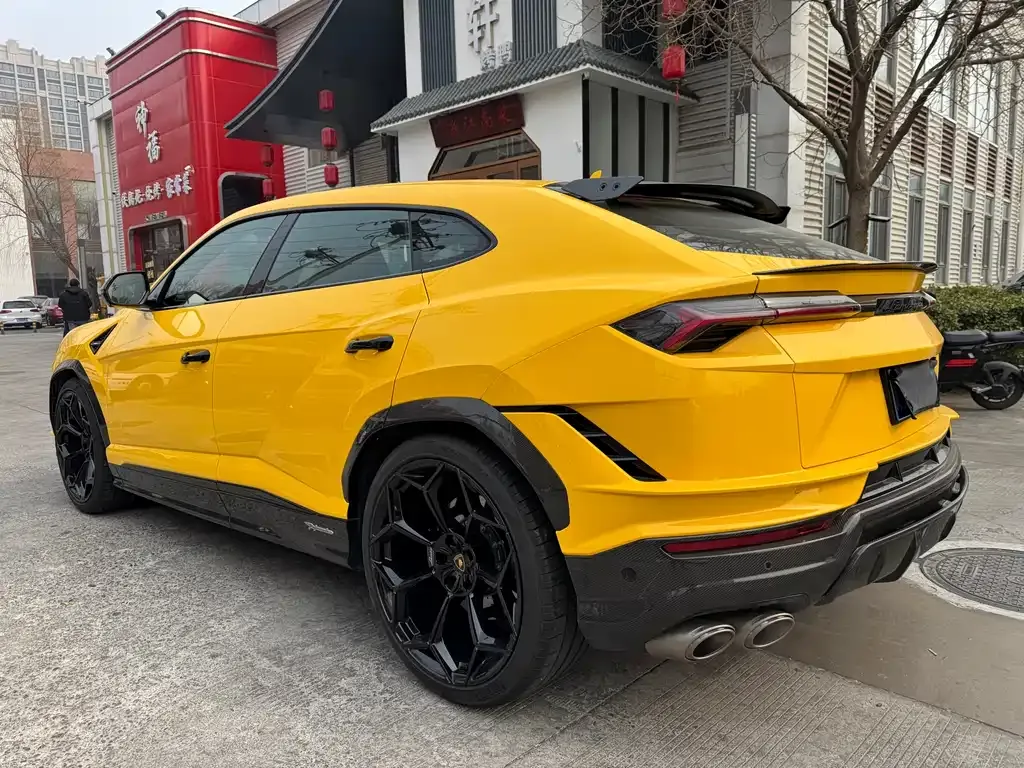 Lamborghini Urus 2023 из CN, фото 6