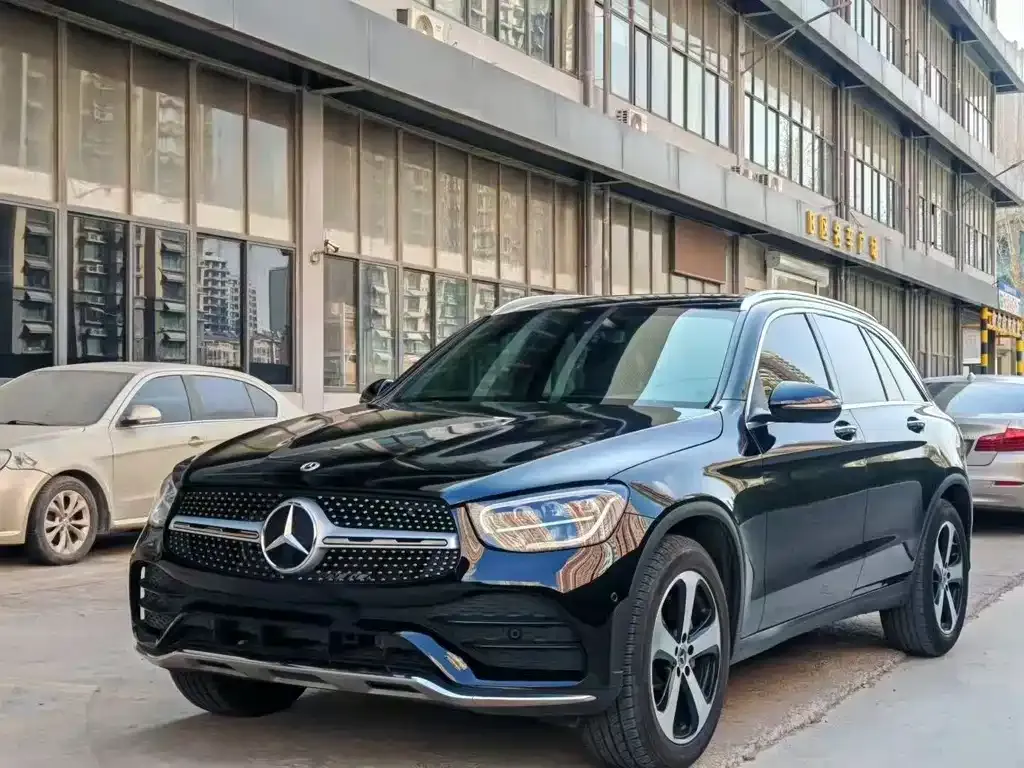 Mercedes-Benz GLC — фото 1