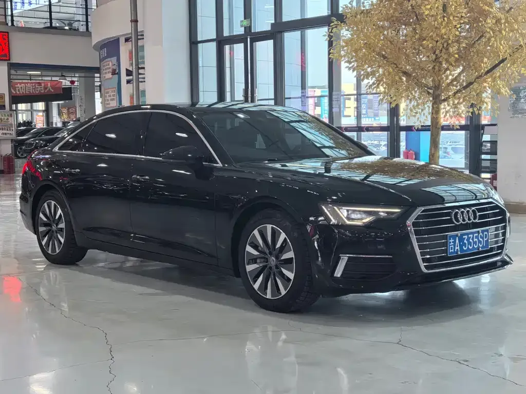 Audi A6L — фото 2