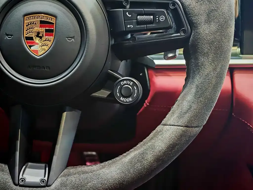Porsche Panamera 2023 из CN, фото 4