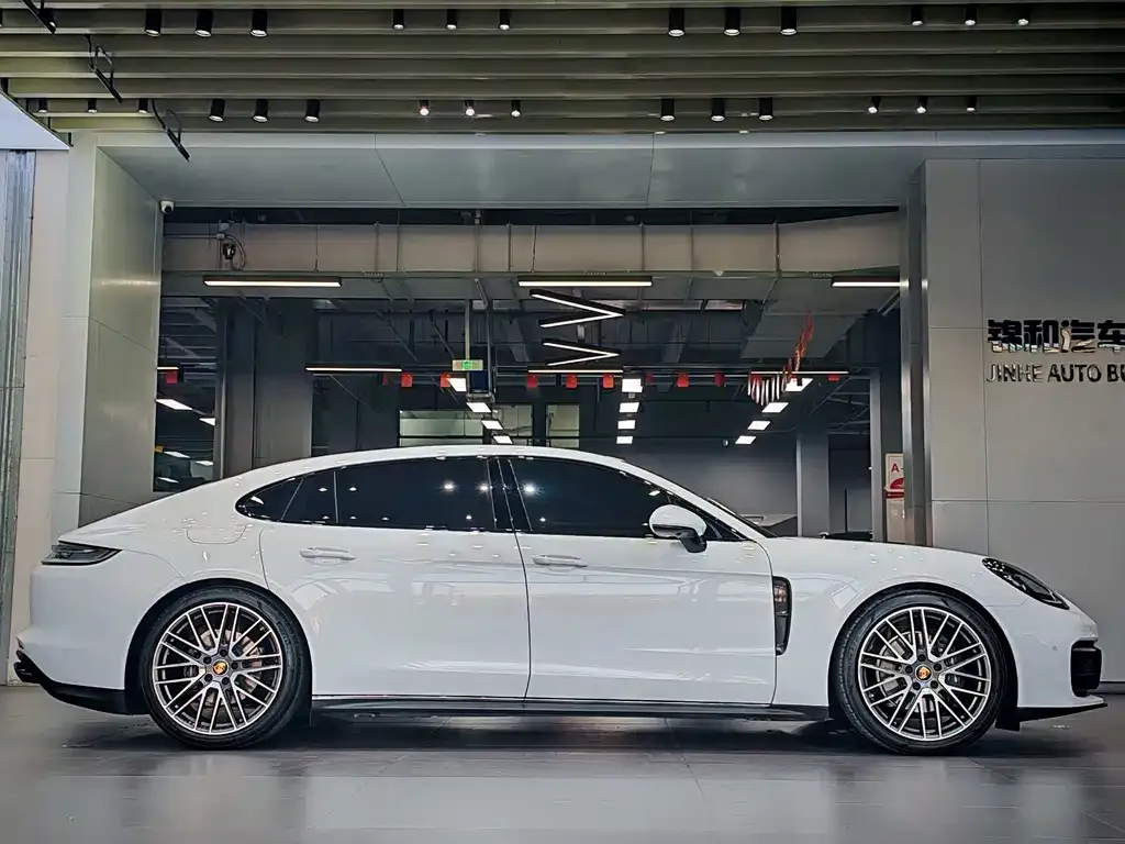 Porsche Panamera 2023 из CN, фото 5