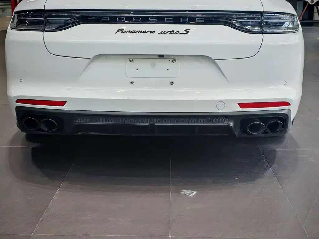Porsche Panamera 2023 из CN, фото 3