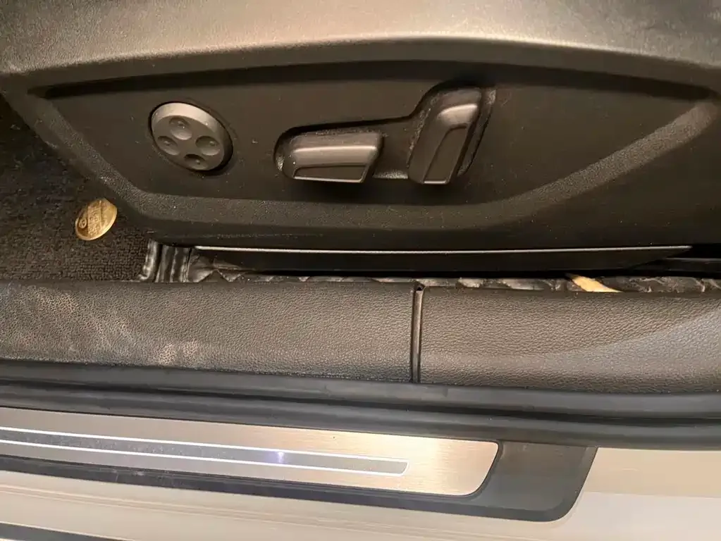 Audi Q2L 2021 из CN, фото 4