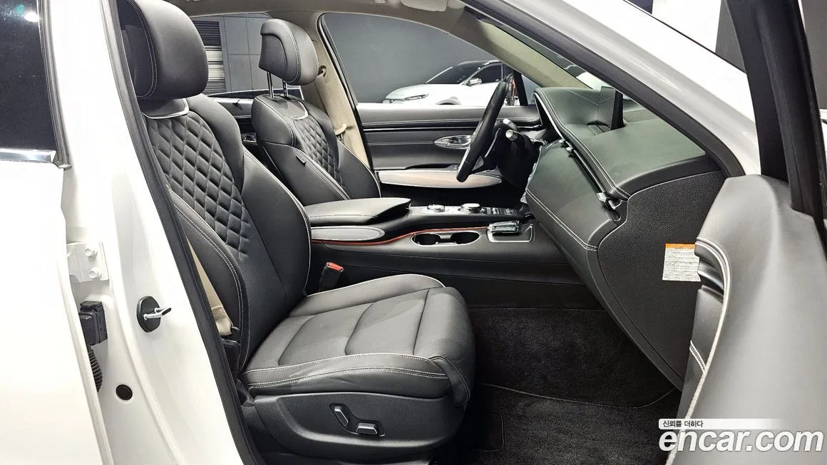 Genesis GV70 2022 из KR, фото 2