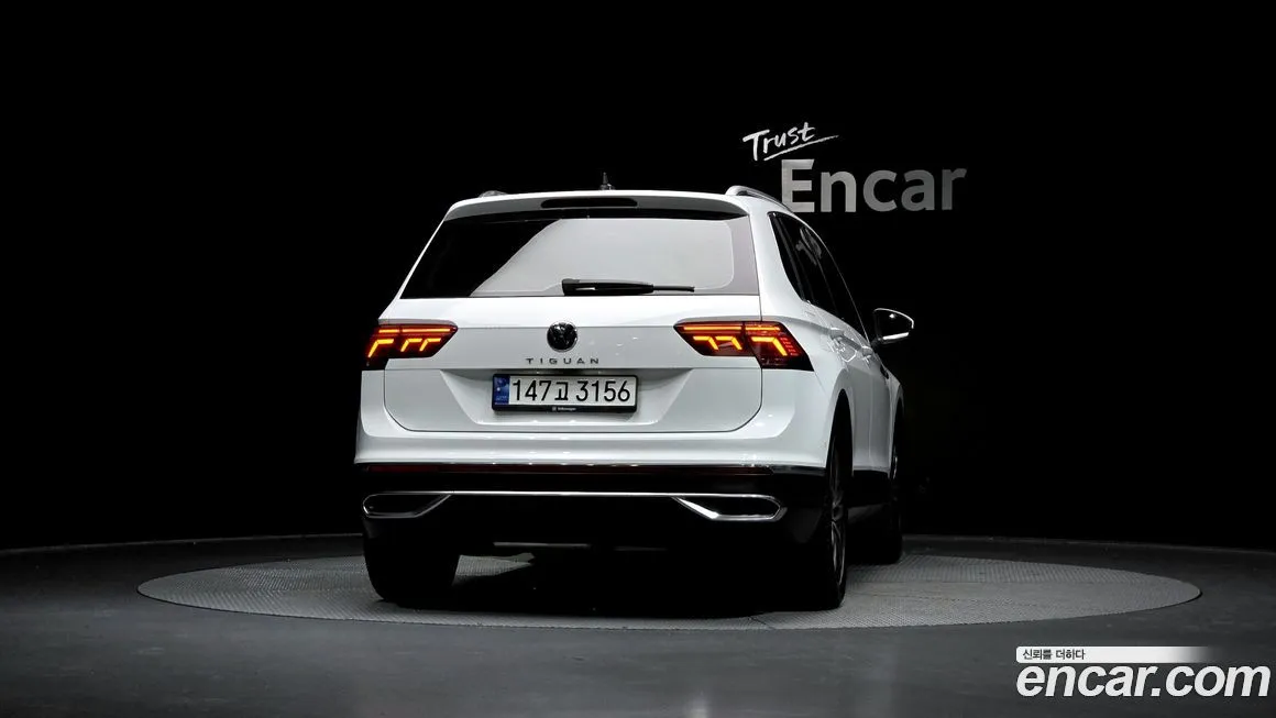 Volkswagen Tiguan — фото 2