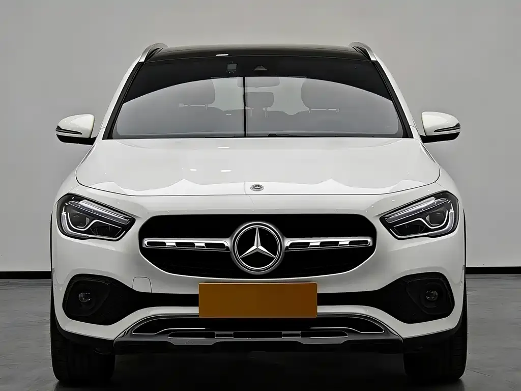 Mercedes-Benz GLA — фото 9