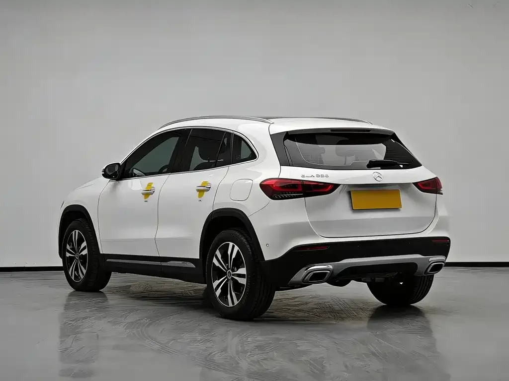 Mercedes-Benz GLA — фото 8