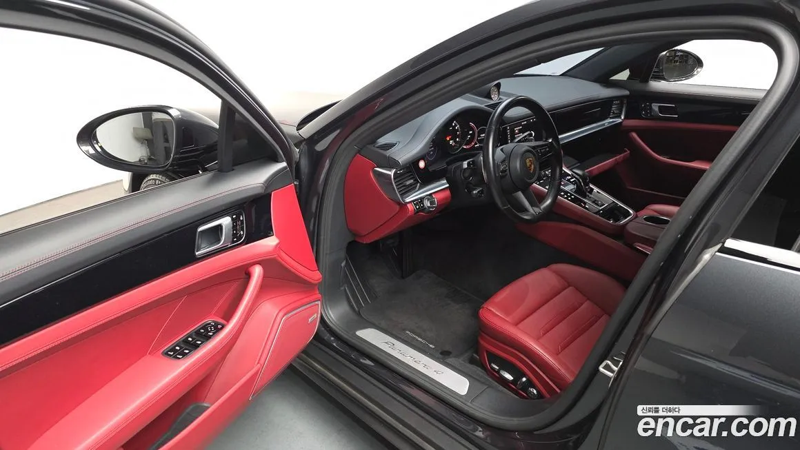 Porsche Panamera 2021 из KR, фото 4
