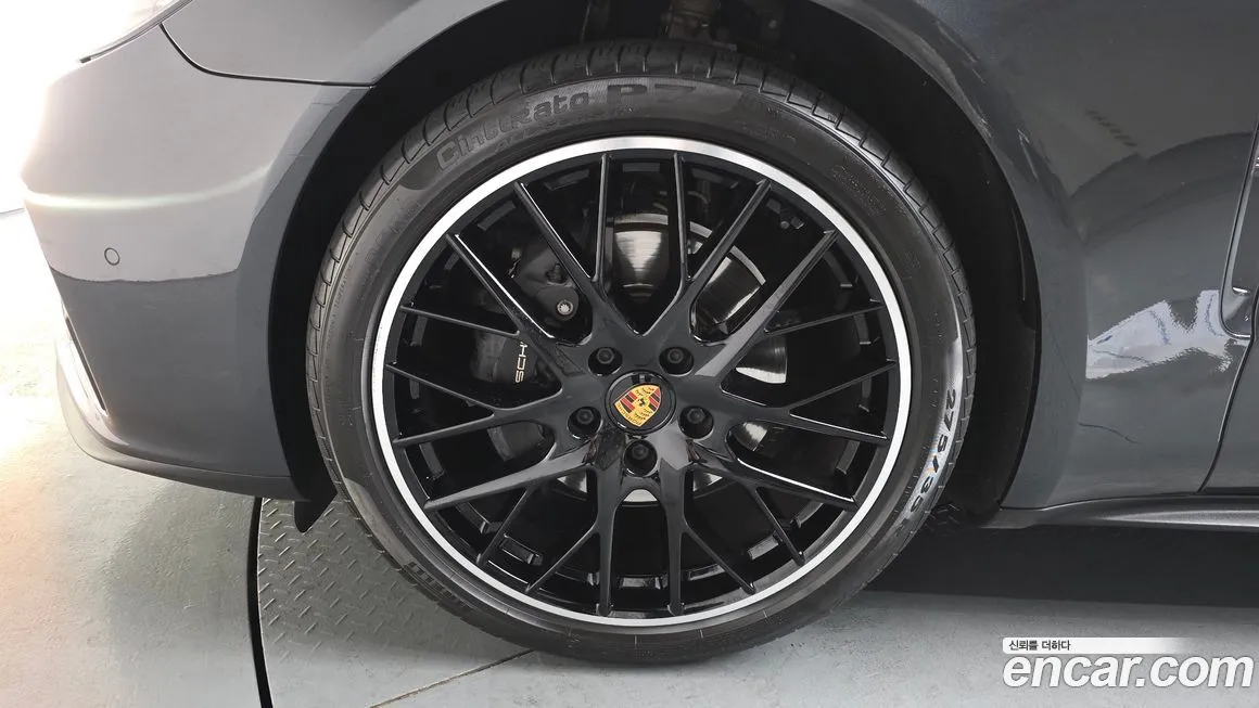 Porsche Panamera 2021 из KR, фото 10