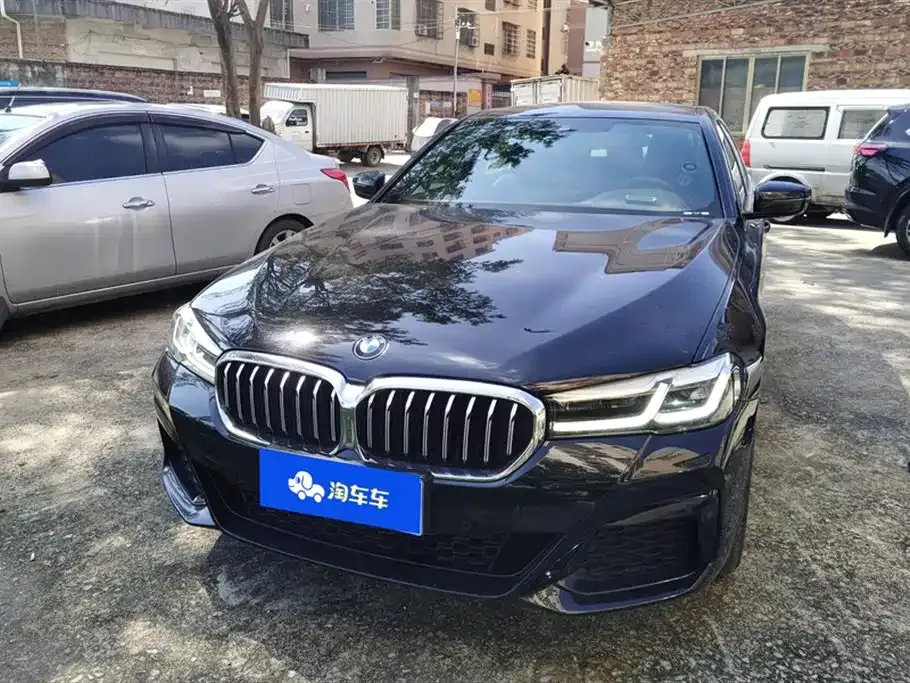 BMW 5 Series — фото 10