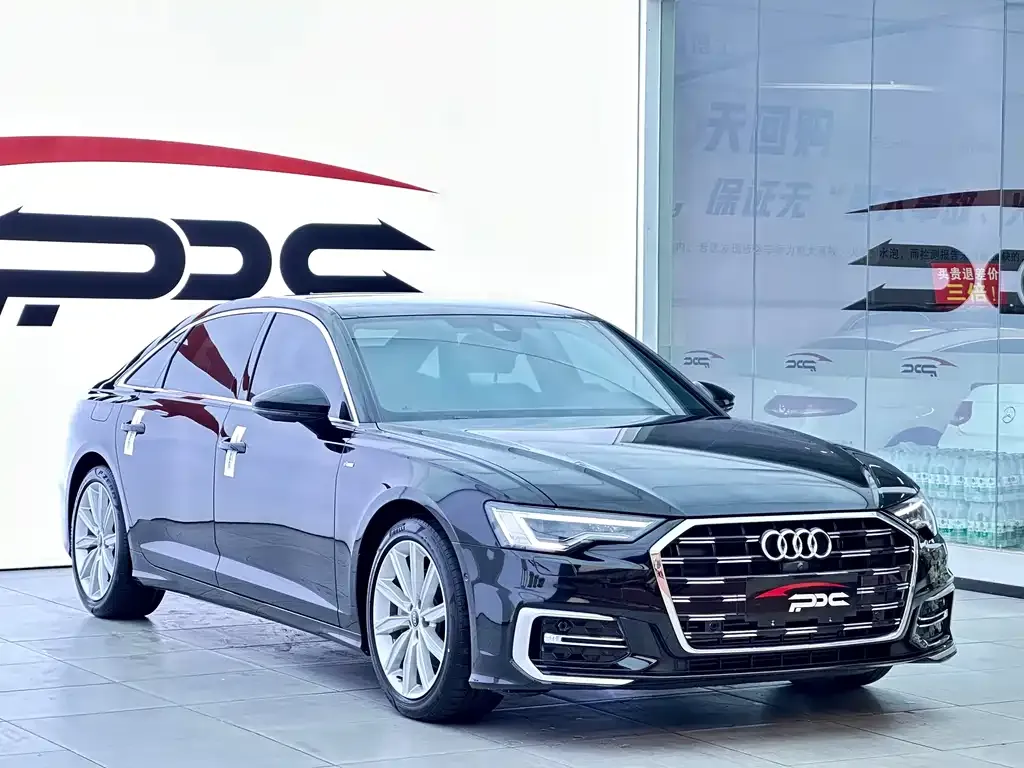 Audi A6L — фото 7
