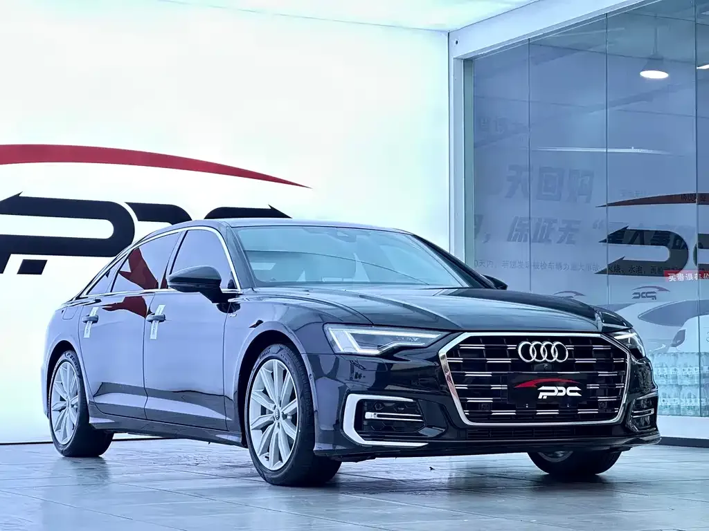 Audi A6L — фото 2