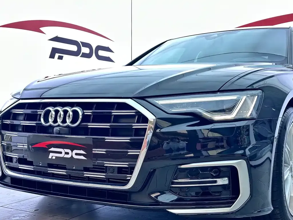 Audi A6L — фото 9