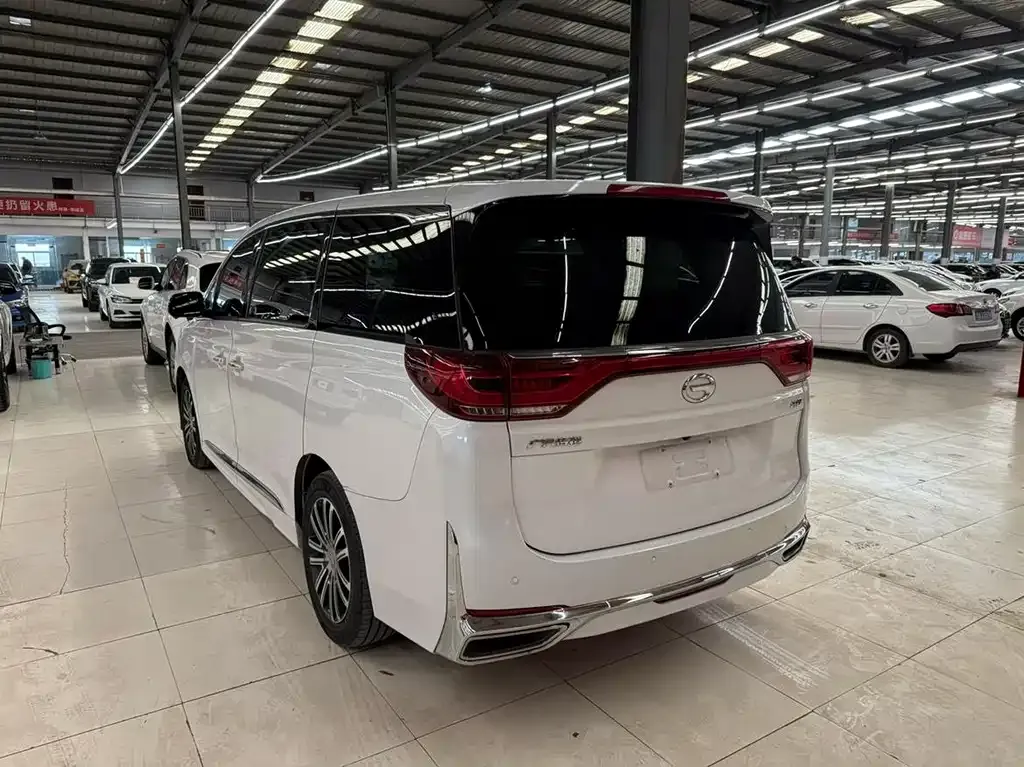 GAC Motor Trumpchi M8 — фото 9