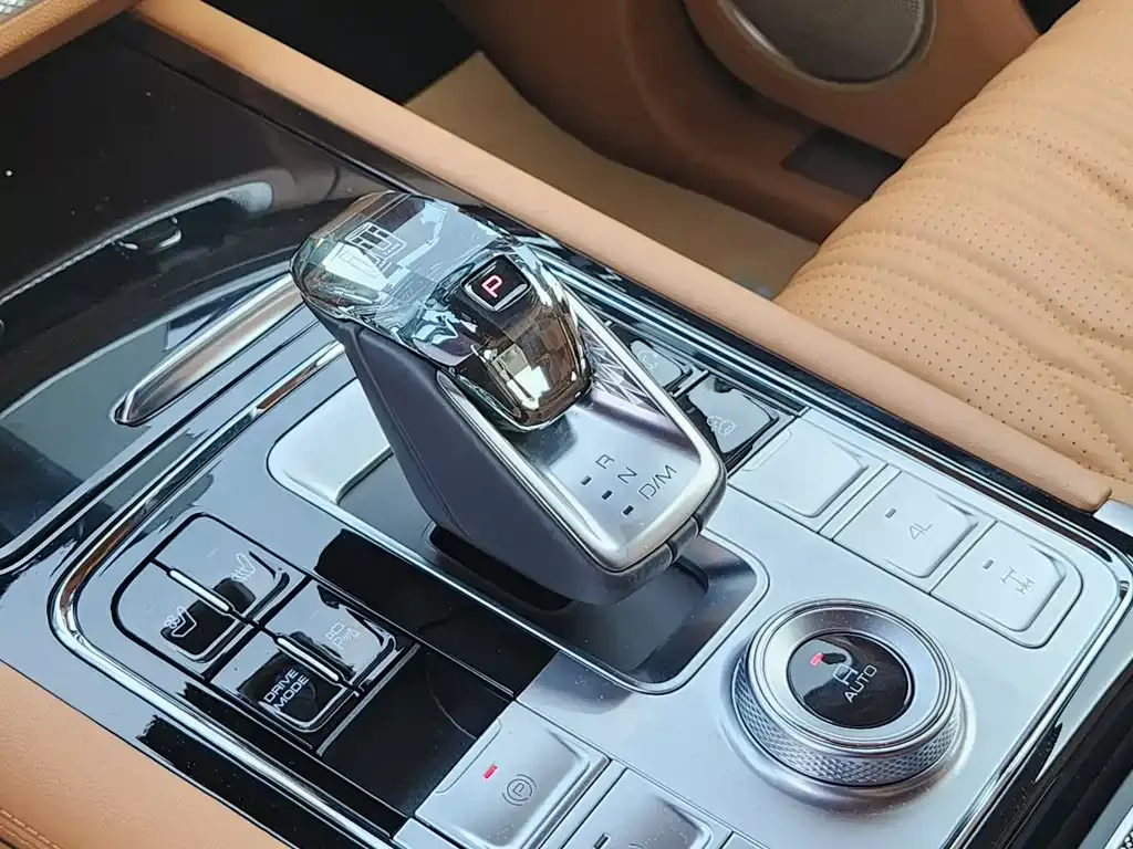 Tank 500 New Energy 2026 из CN, фото 8