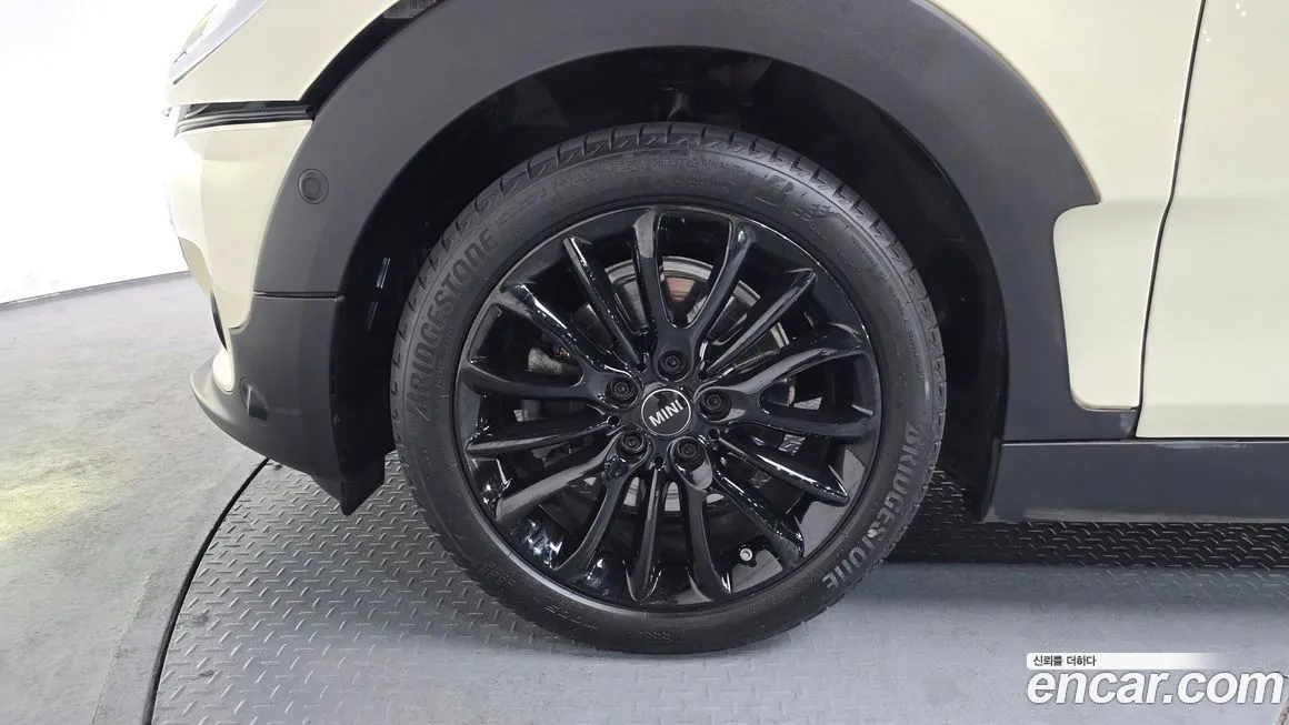 Mini Clubman 2021 из KR, фото 9